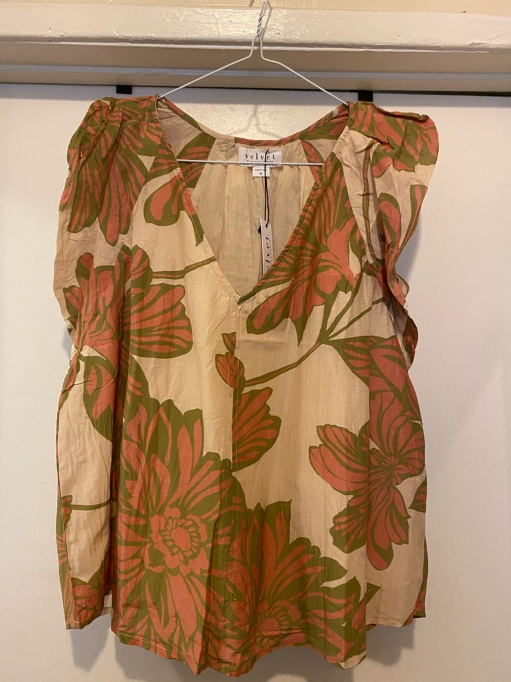 Velvet Cream Blush & Olive Floral V-Neck Sleeveless Top